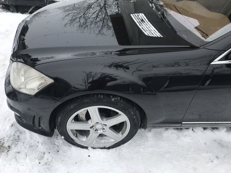 Дверка мерседес w221