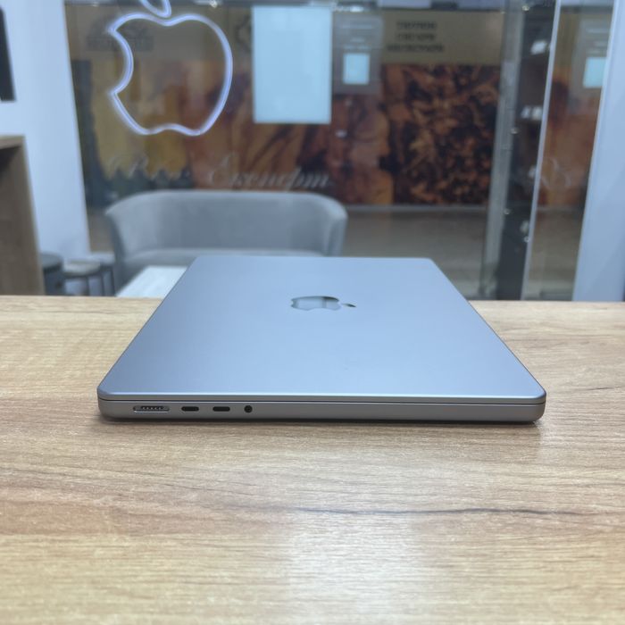 macbook pro m1 max - купить ноутбуки - Цена на OLX.ua