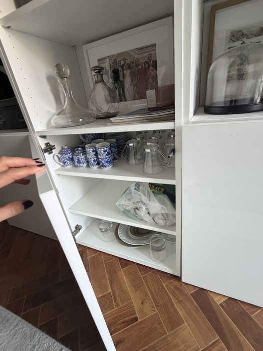 Estantes Ikea Bestä como novas