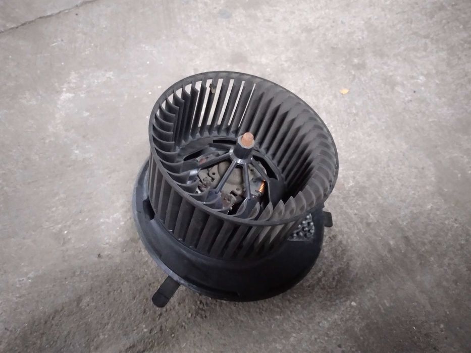 VW Passat B6 silnik nawiewu wentylacji Orginał