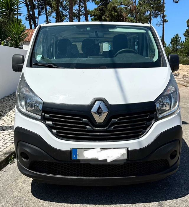 RENAULT TRAFIC 2018 H1L2 9 Lugares - Nacional