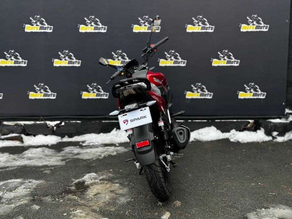 Мотоцикл SPARK SP200R-32