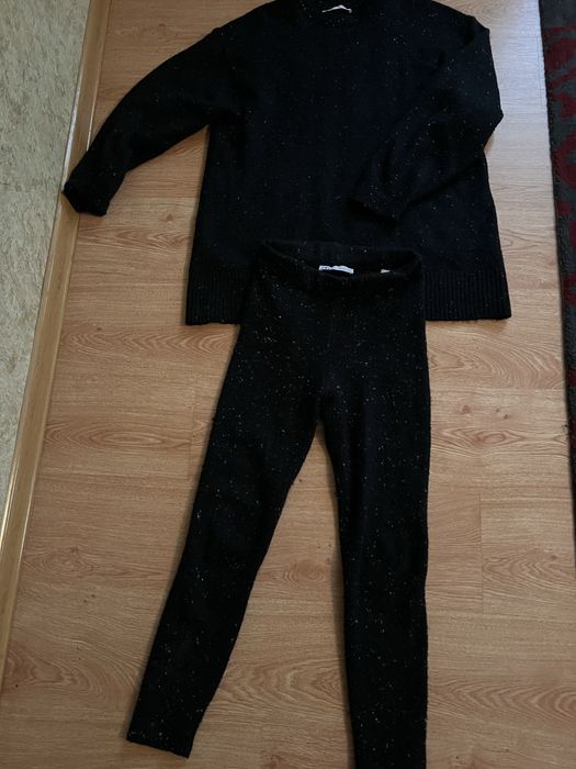 Чорний зимовий костюм шерсть zara жіночий