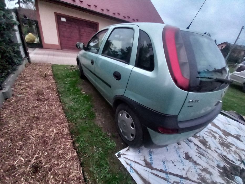 Opel corsa 1.0 LPG