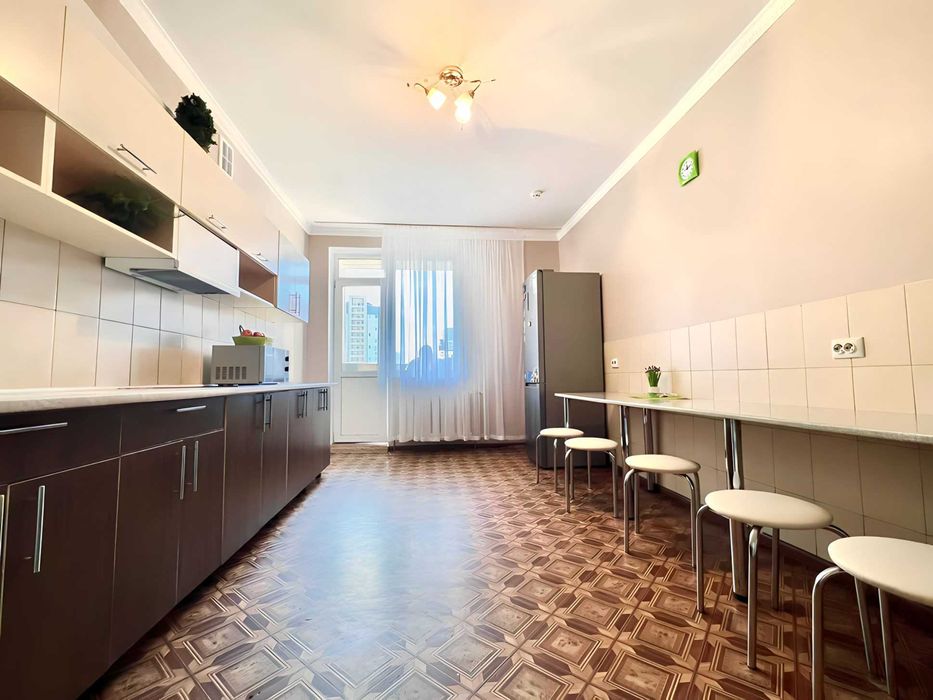 Хостел возле м. Лыбедская. Посуточно и долгосрочно