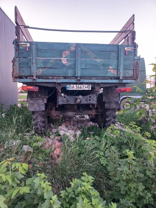 ЗІЛ 131 на повному ходу