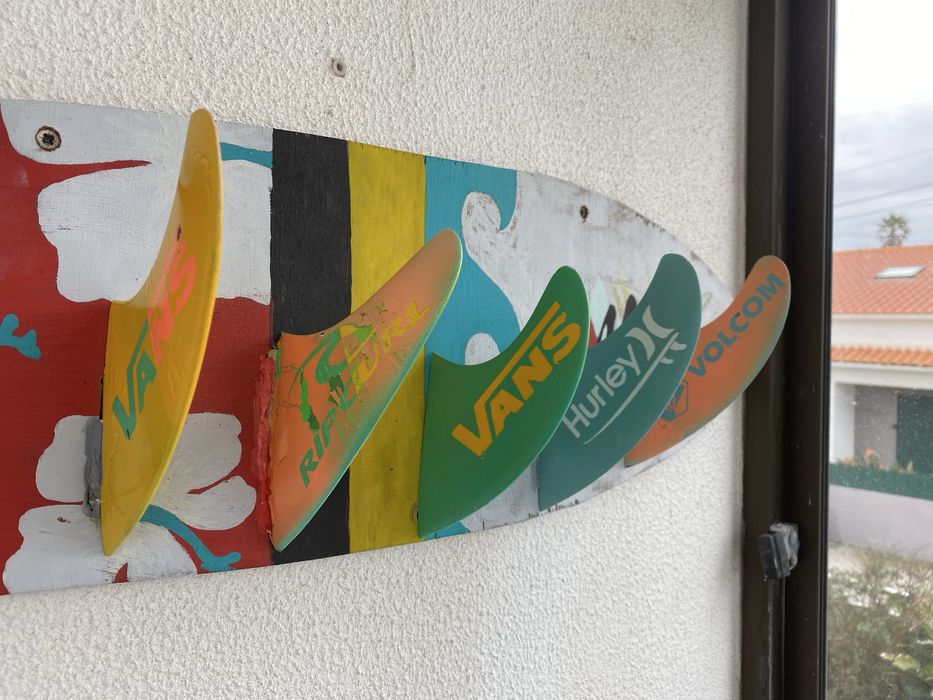 Quarto completo, motivo de surf