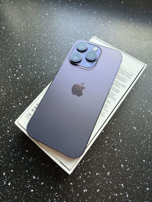 iPhone’a 14 Pro w kolorze Deep Purple