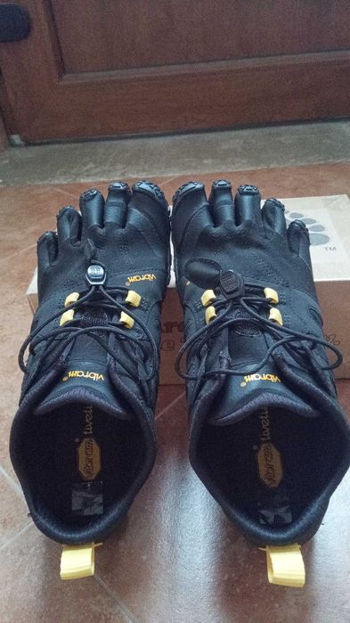 Vibram 5 fingers v-trek 2.0
