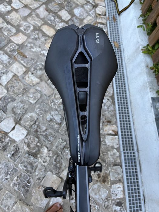 Canyon AeroRoad CF SLX