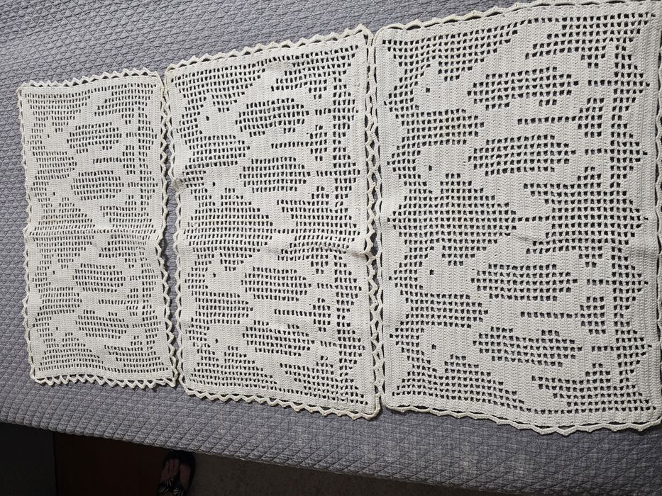 Toalhas em linho e croché