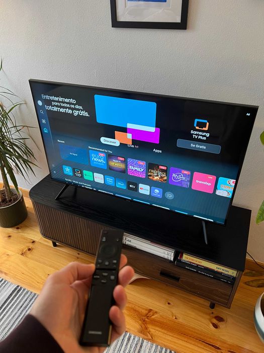 Samsung 43" Crystal UHD 4K CU7105 (Smart TV - 2023)