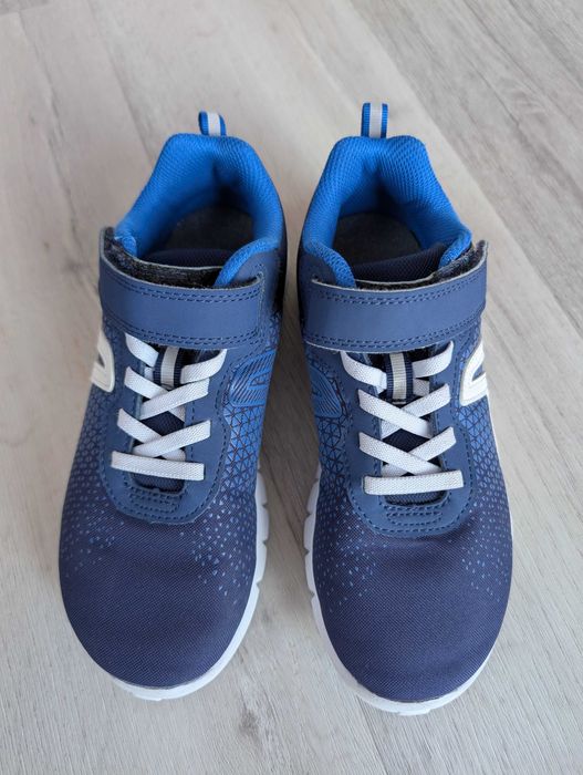 Buty chłopięce, sportowe, Decathlon, rozm. 34