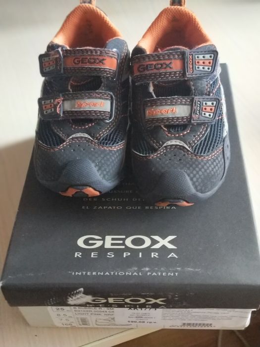 Кроссовки Geox 24 и 26