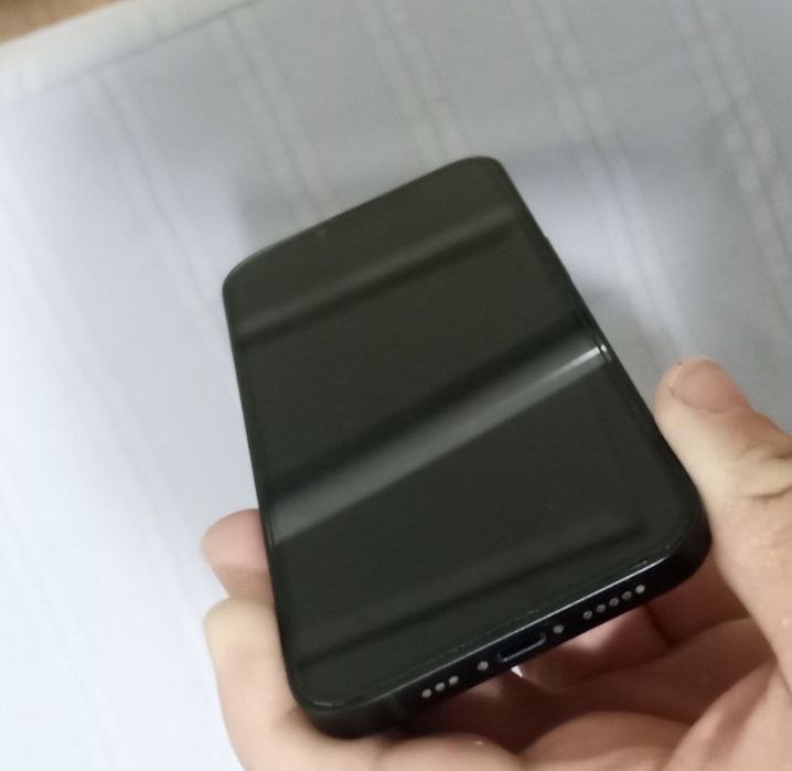 Iphone 13 128 gb  Midnight офіційний