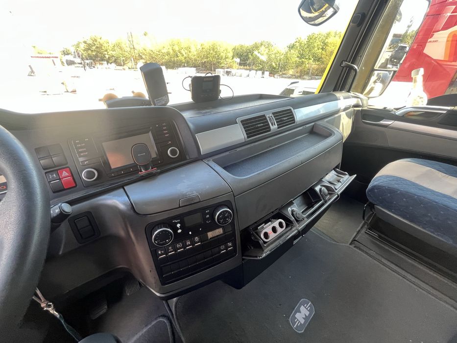 Комплект MAN TGX 18.440 2015 напівпричіп Schmitz S-01 2013