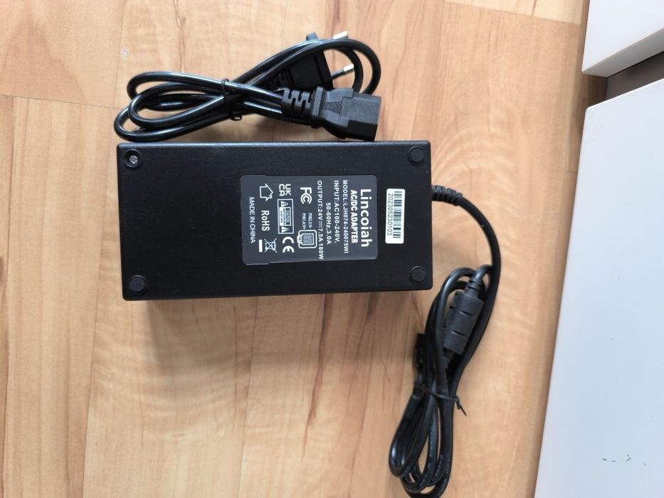 Nowy adapter AC/DC Lincoiah 24V 180W 7.5A Model: LJH074