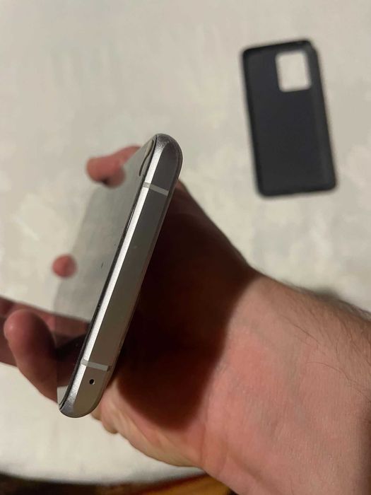 REALME GT 2 Pro sam telefon