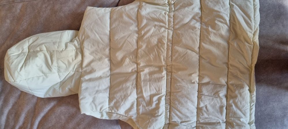 Женская жилетка .