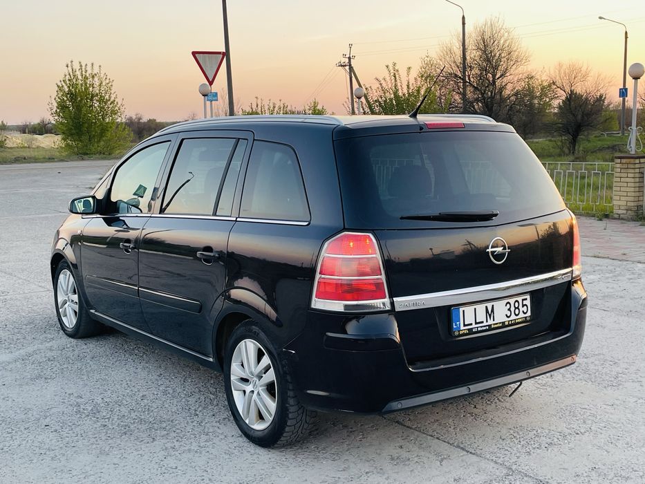 Продам Opel Zafira B 1.9TDI