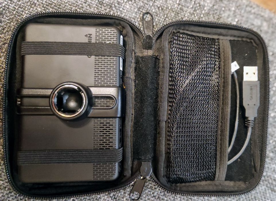 GPS навігатор Garmin nüvi 1300