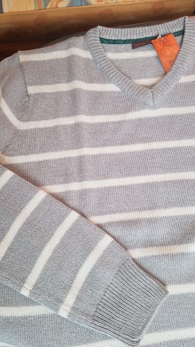 Sweter męski, nowy