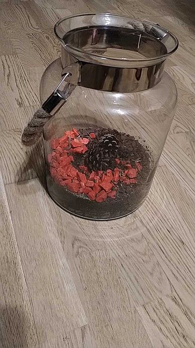 Szklany słój na las w sloiku