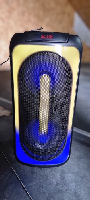 Coluna de som portátil sem fios 240w