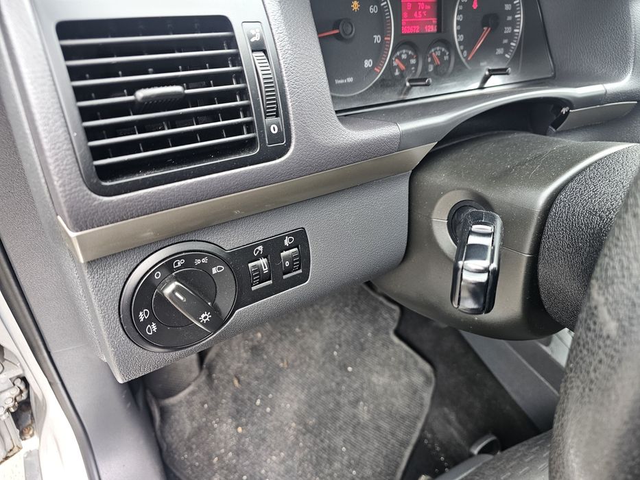 Volkswagen Touran 1.6 mpi