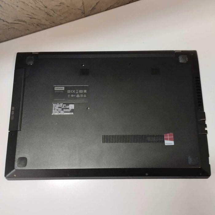 Стильный ноутбук Lenovo V510-15IKB | Core i3 | видео 2гб | 8/1000 гб