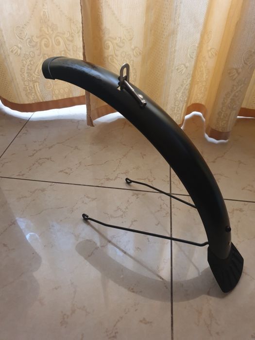 Guarda lamas dianteiro roda 20