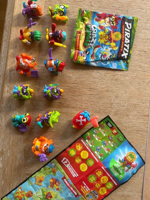 Piratix crazy jungle tortem i inne figurki Kwirynów • OLX.pl