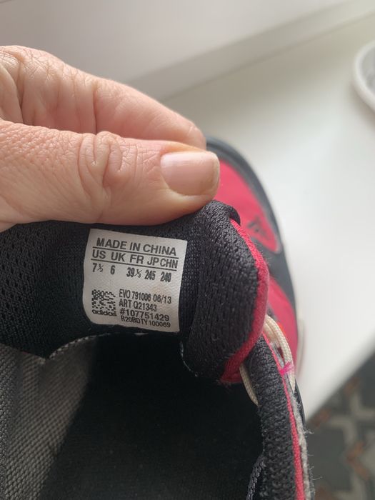 Кросівки жіночі adidas gore-tex 39,5 розмір