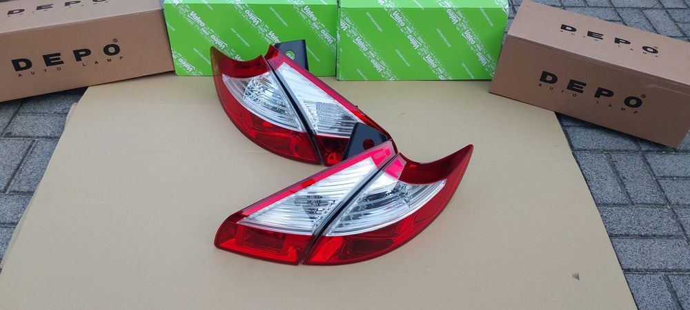 RENAULT MEGANE III komplet lamp na tył klapa + karoseria nowe