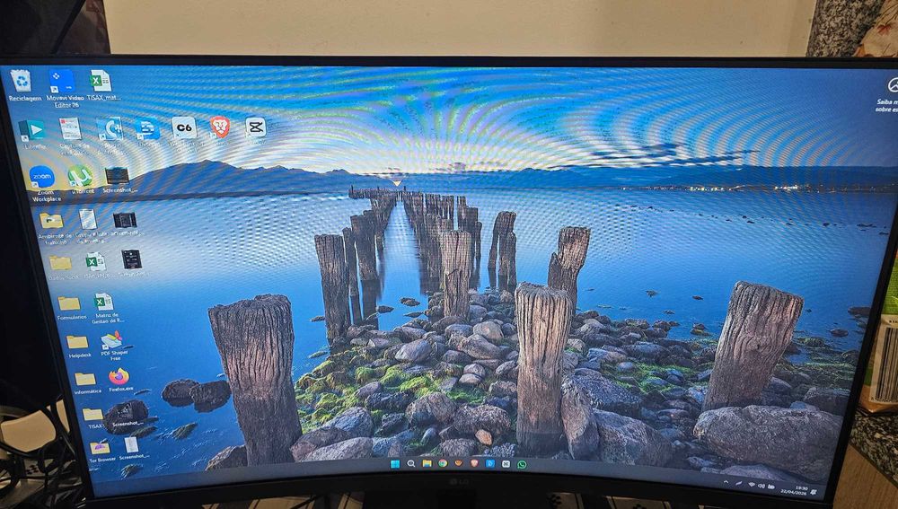 Ecrã curvo LG 32"