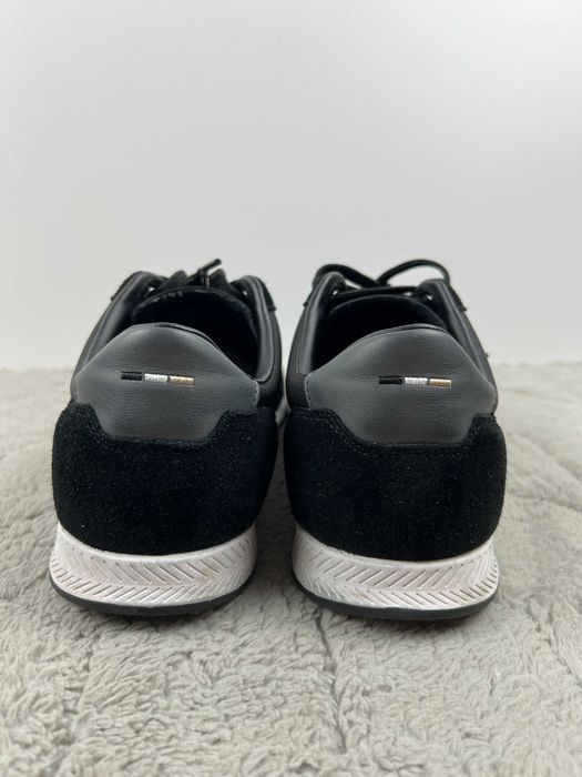 Buty damskie czarne sneakersy Boss Titanium 40