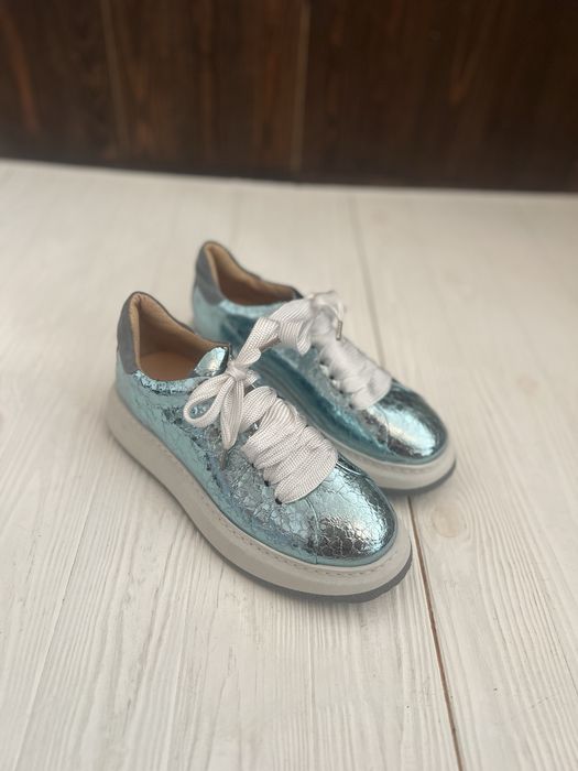 Кросівки жіночі Італія Laura Bellariva 37