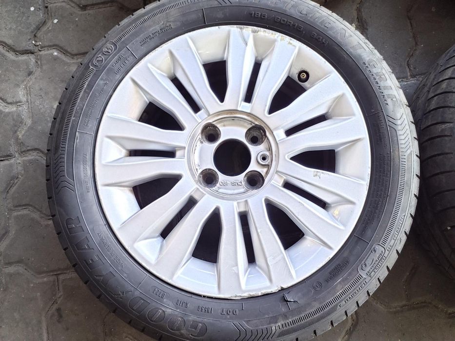 Jantes Renault R15 Com Pneus 185/60 Furação 4X100