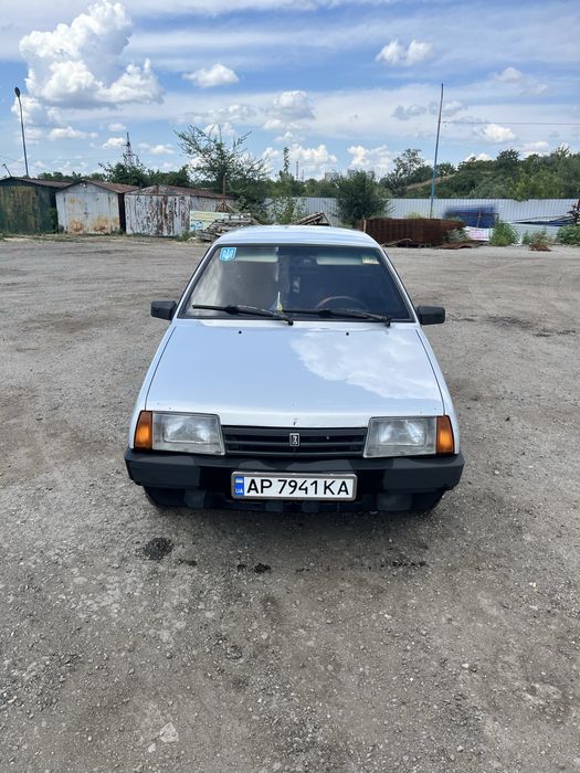 Продам ВАЗ 21099