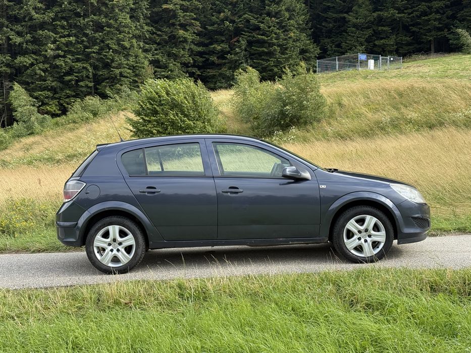 Opel astra 1.4 dobry stan techniczny
