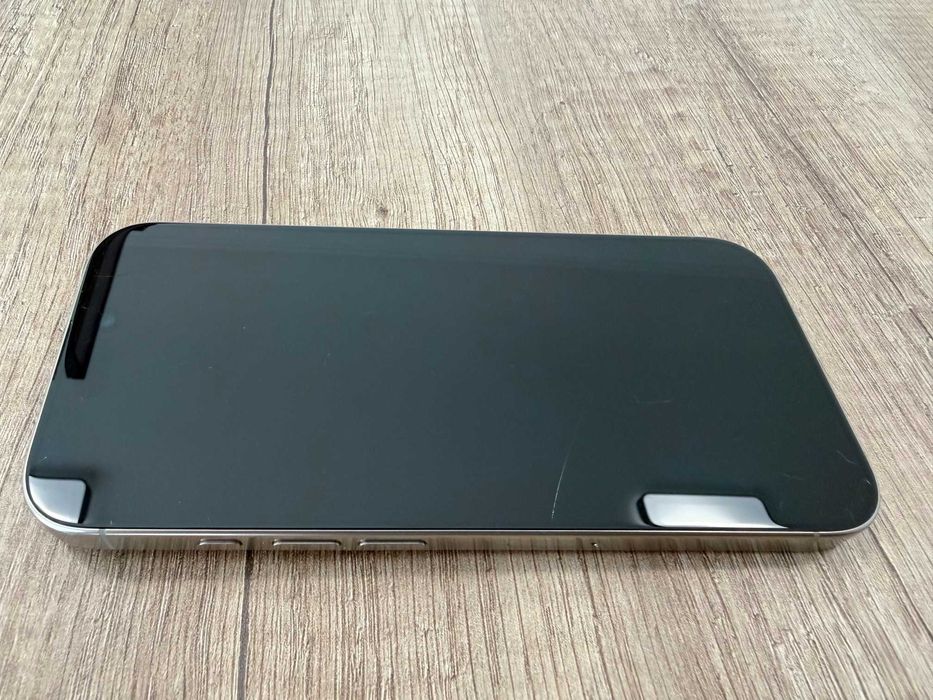 Smartfon Apple iPhone 16 Pro 1TB Srebrny