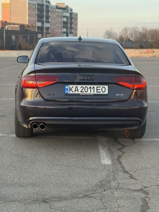 Продам ауді а4 б8 в доброму стані