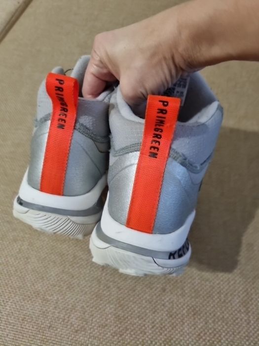 Ботінки adidas 36  розмір