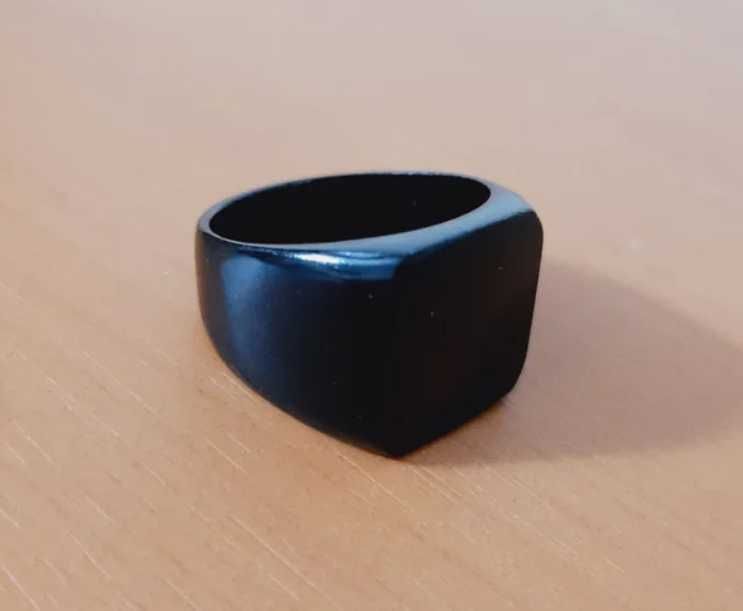 Anel de mesa Nº22 preto em aço - Unissexo