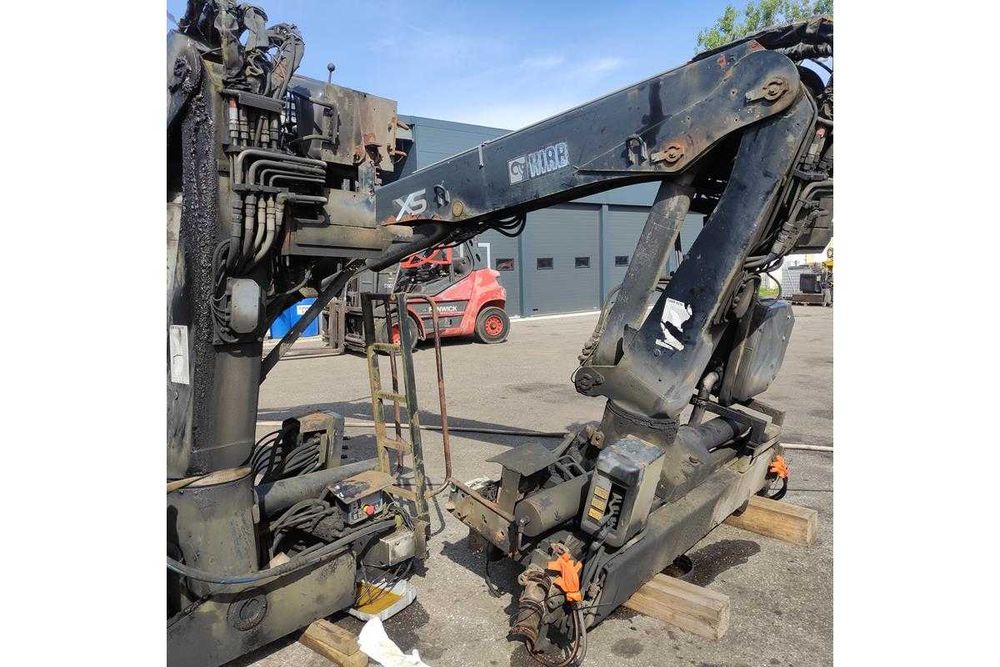 hds manipulator budowlany hiab 166 L palfinger atlas fassi