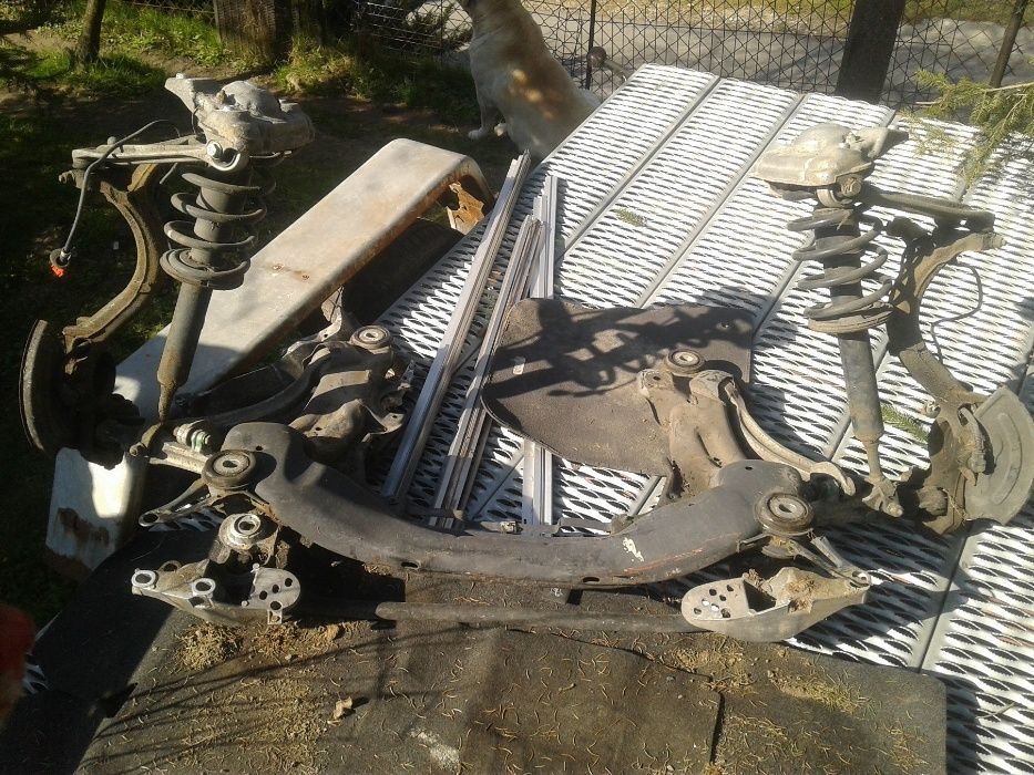 VW PASSAT B5 FL LIFT 2.0 ALT 2002r Całe Zawieszenie Przednie Przód Kpl