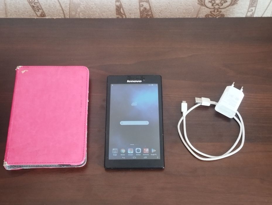 Планшет Lenovo TAB 2 A7-20F 7" 1/8ГБ з чохлом та зарядкою