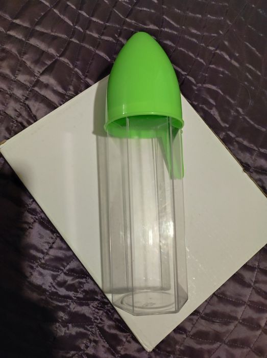 Piórnik pojemnik na kredki BIC