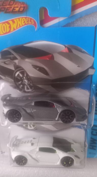 Conjunto 2  lamborguini sesto elemento hot wheels