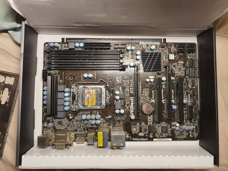 ASROCK B75 Pro3 Intel B75 LGA 1155
